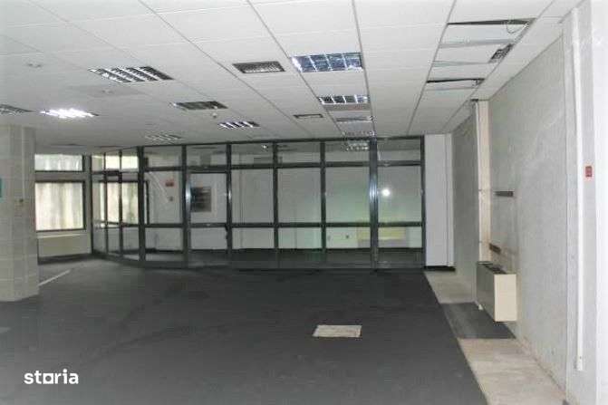 Cladire de birouri, Satu Mare, zona centrala-3