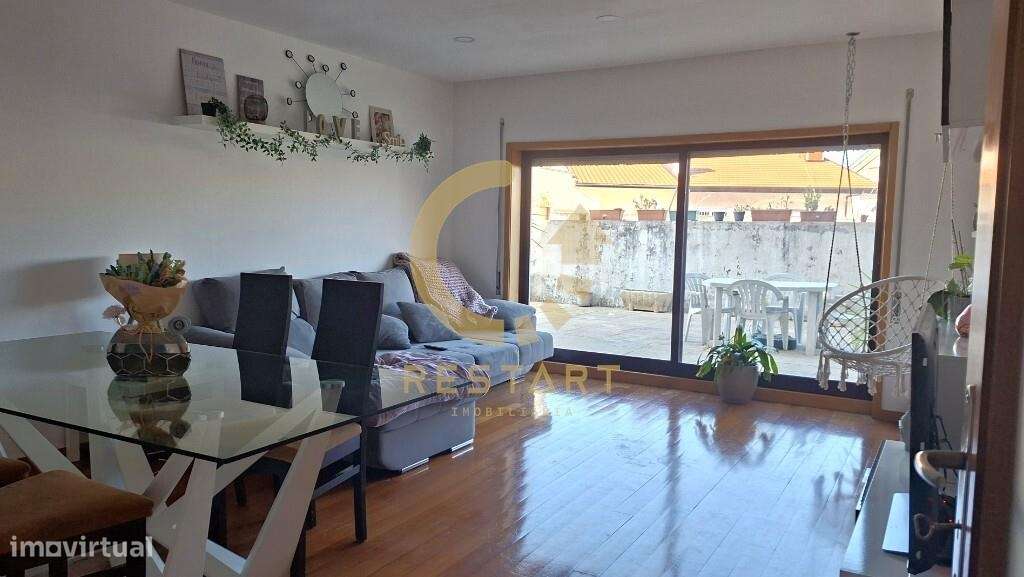 T2 com Terraço no Centro de Ermesinde – Espaço, Conforto e Localização - Grande imagem: 5/36