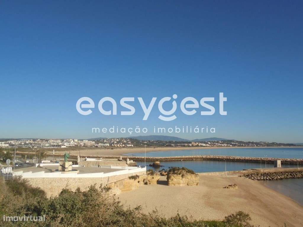 Terreno Urbano com 2700m2 e área bruta de 350 m2 a 5 minutos do Golf - Grande imagem: 5/14