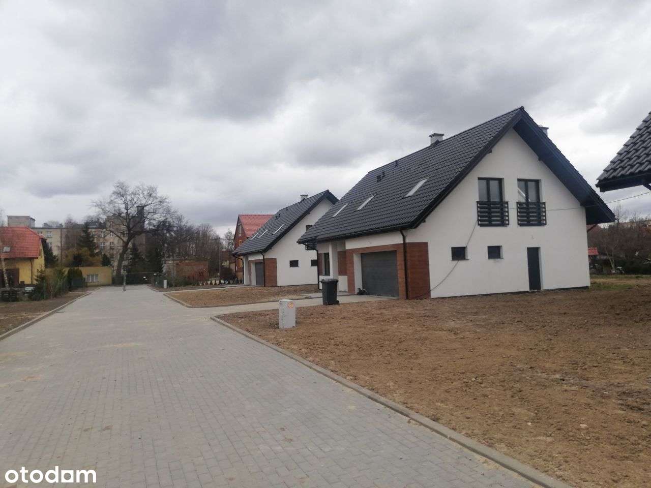 Ostatni duży dom jednorodzinny - osiedle domów Jaśminowa - Pełny obrazek: 5/9