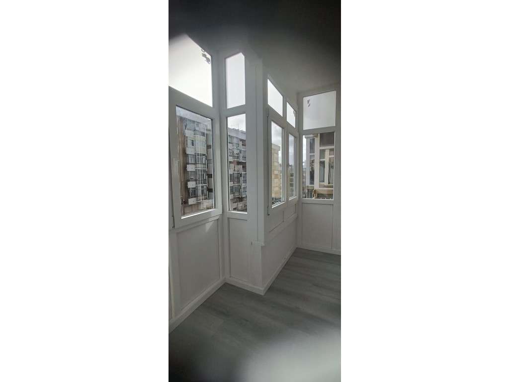 Apartamento T2 Totalmente Remodelado - Oeiras - Figueirinha-18