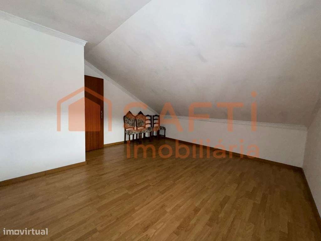 Apartamento T2, em pleno centro da Vila de Melgaço - Grande imagem: 4/7