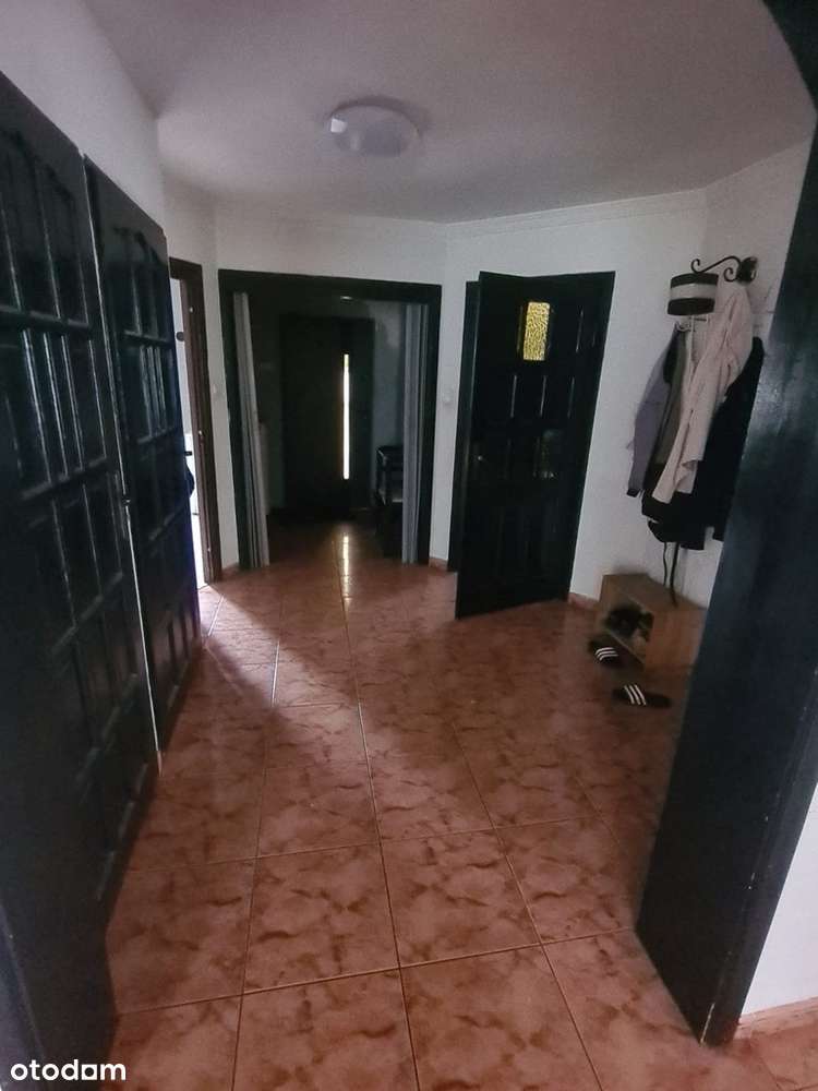 Nowa cena, duży dom z obszerną działką-8