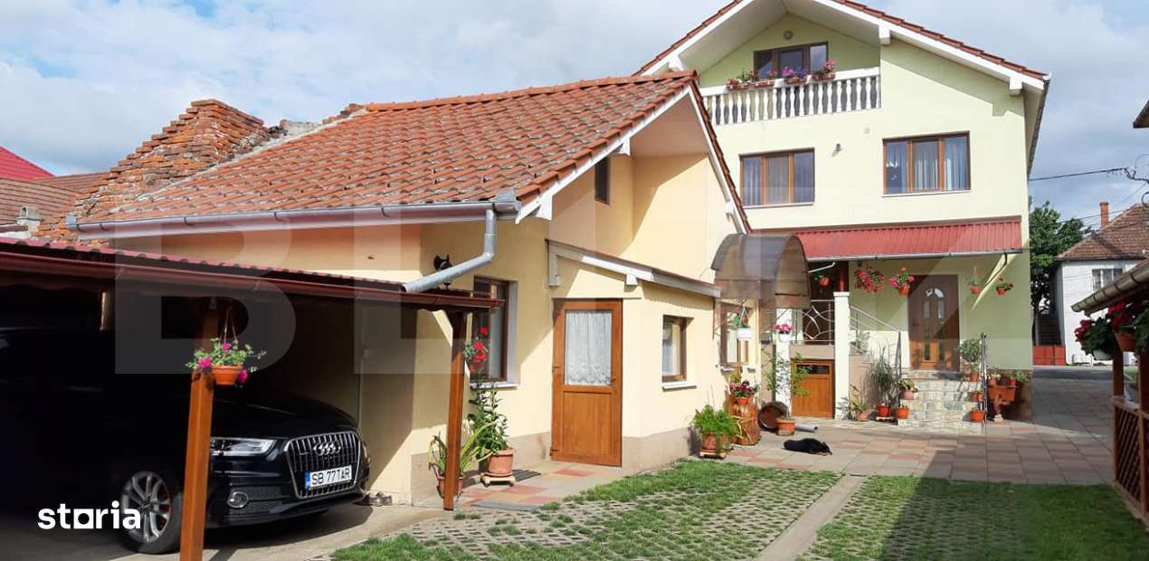 Casa de locuit, 315 mp, teren 761 mp, zona Baritiu - Imagine principală: 2/19