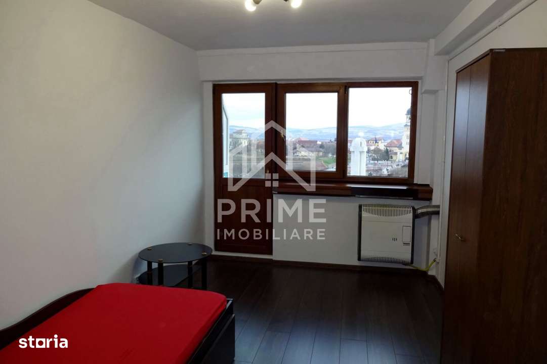 Apartament 4 camere , 90 mp , Zona Cetate - Imagine principală: 4/11