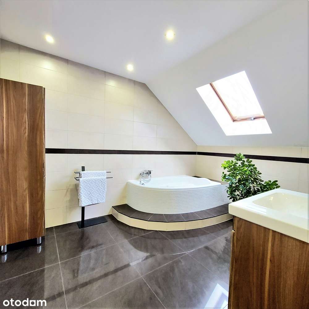 Przestronny dom na Granicy Wadowic i Kleczy Dolnej-13