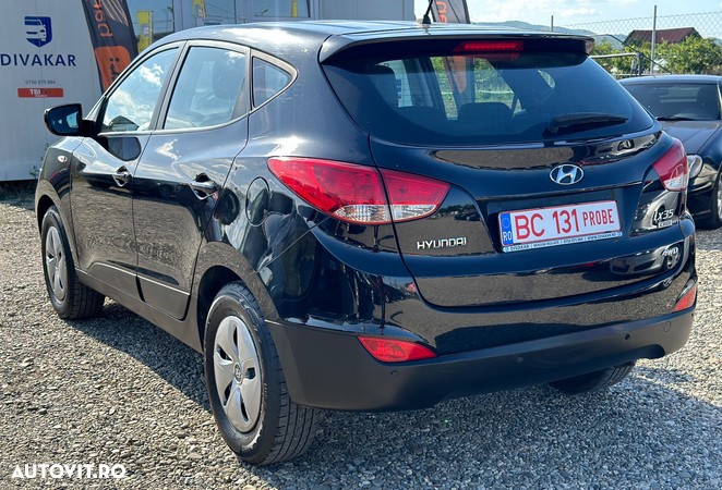 Hyundai ix35 2.0 CRDi 4WD Finale Silver - 4