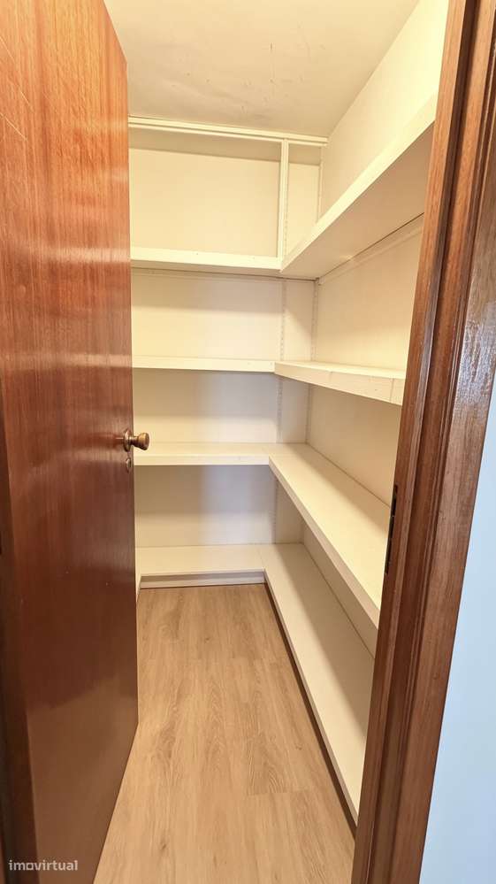 T2 Remodelado junto ao Trofa Saúde/GaiaShopping em Vila Nova de Gaia-5