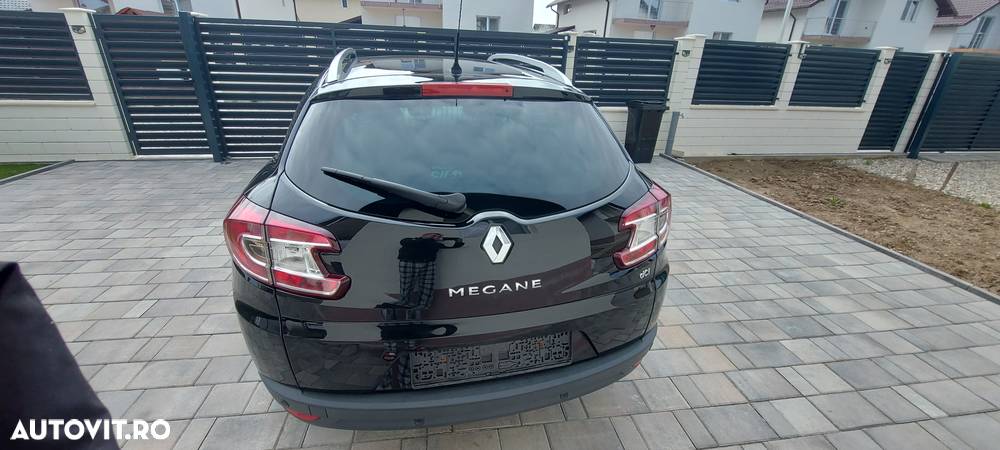 Renault Megane ENERGY dCi 130 Start & Stop Bose Edition - 15