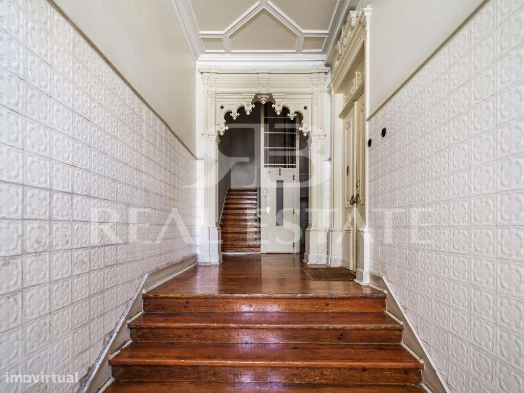 Fabuloso T3+2 com TERRAÇO + VISTA no PRINCIPE REAL - coração de Lisboa-37