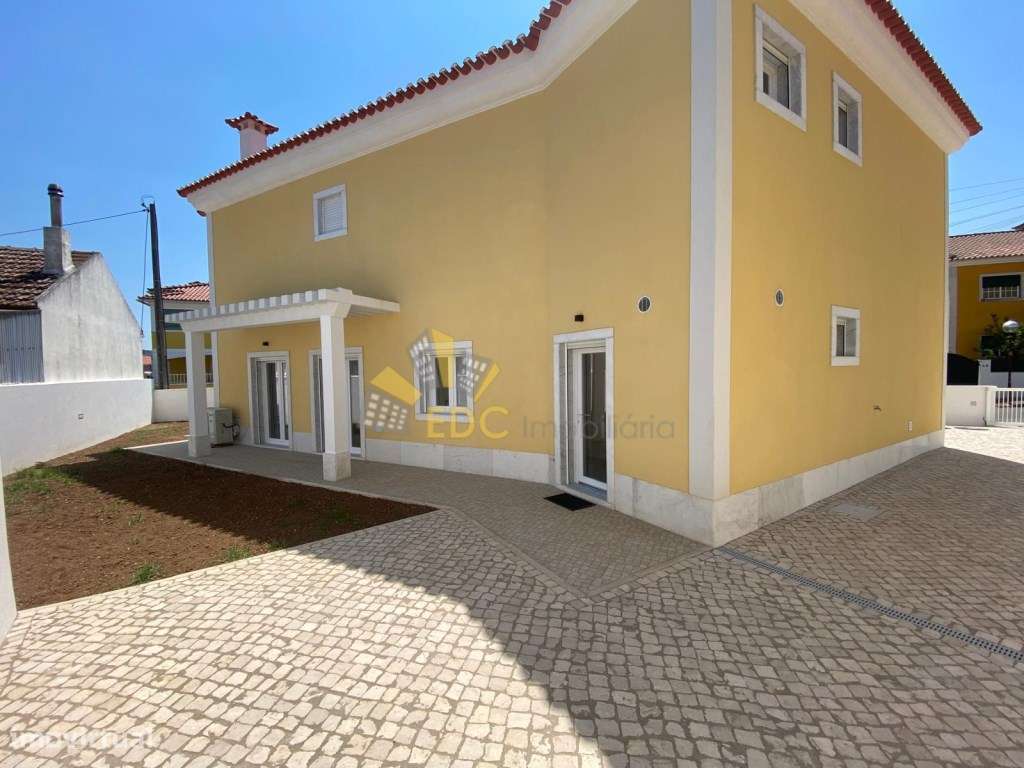 OFERTA ESCRITURA NOTARIAL| Moradia T3+1 | Construção Nova | Localiz...-58