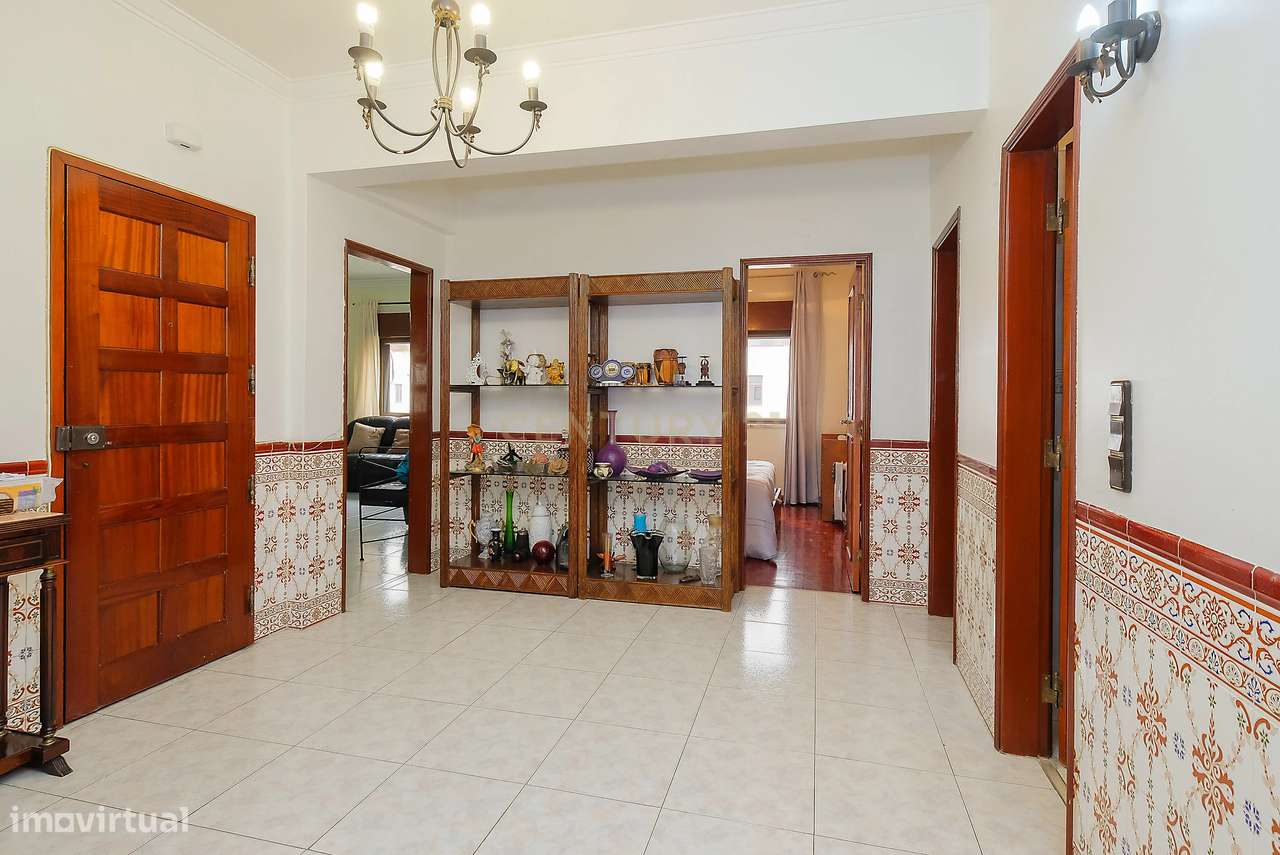 Apartamento T4 na Amora, Seixal-6