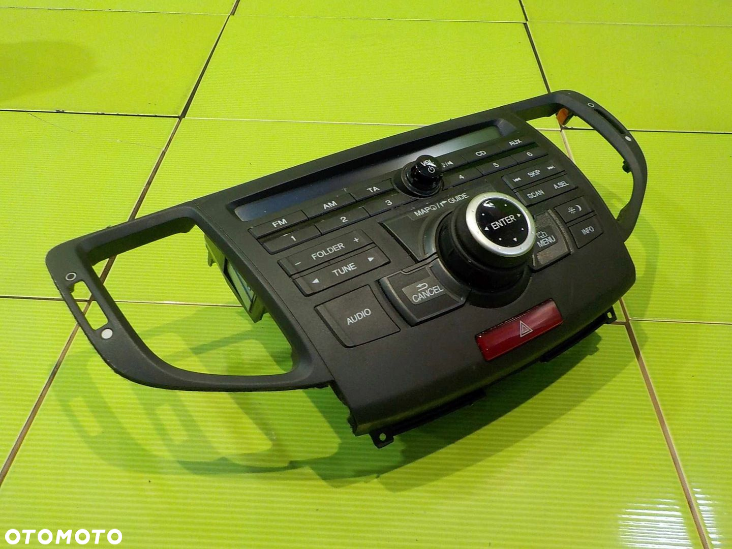 ACCORD VIII panel radio nawigacja 39050-TL0-G01 - 3