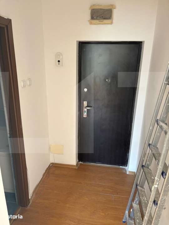 Studio 34 mp utili + balcon 4 mp, etaj 3/3, zona Salaj – de vanzare - Imagine principală: 5/8