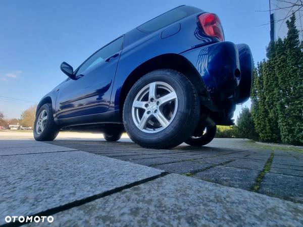 Toyota RAV4 1.8 VVT-i Terra 2WD - 10