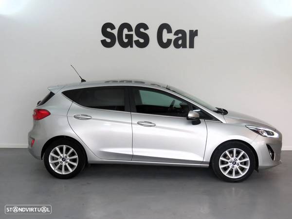 Ford Fiesta 1.0 EcoBoost S&S Titanium - 4