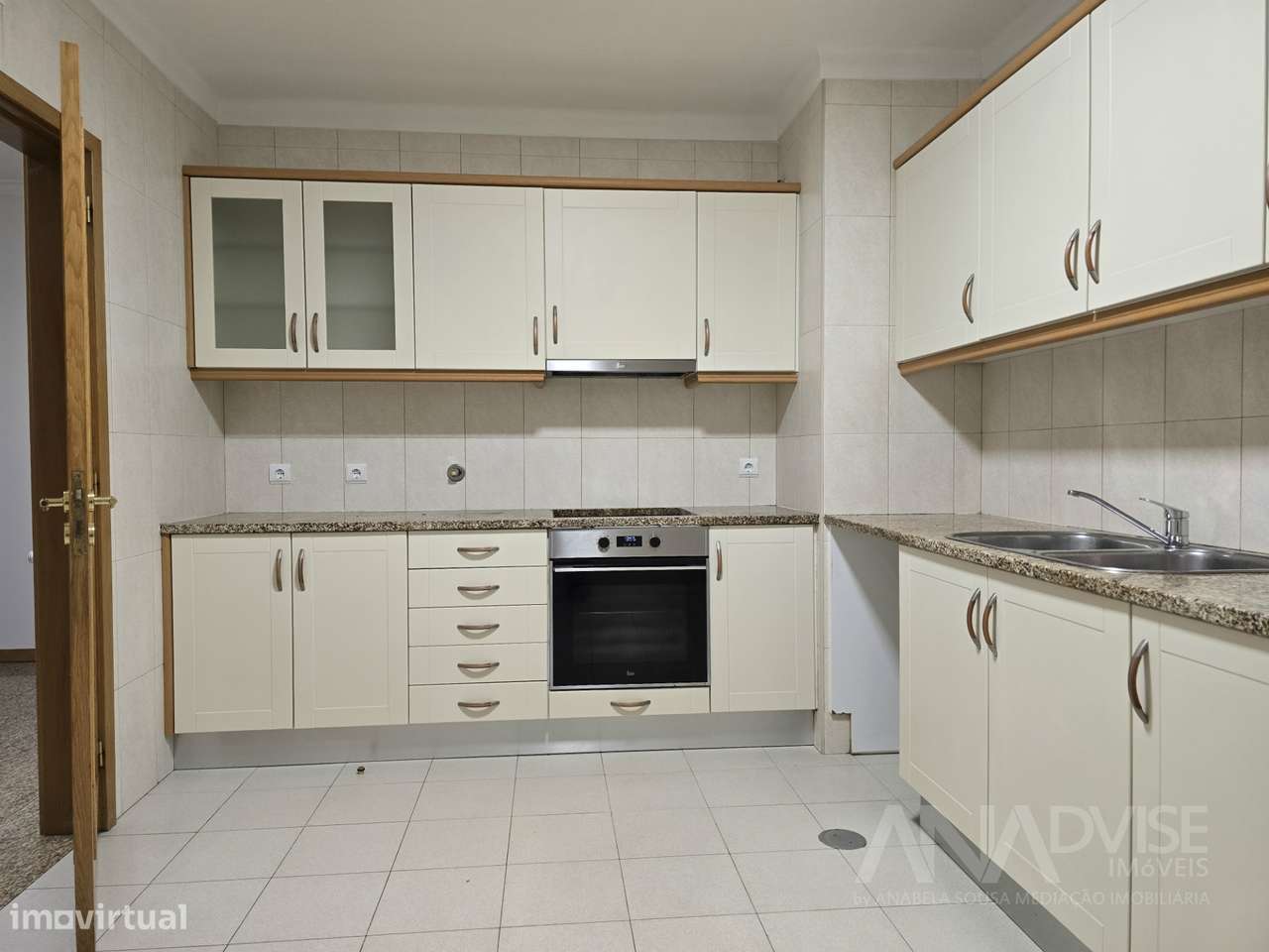 Apartamento T3 Arrendamento em Viseu,Viseu - Grande imagem: 3/26