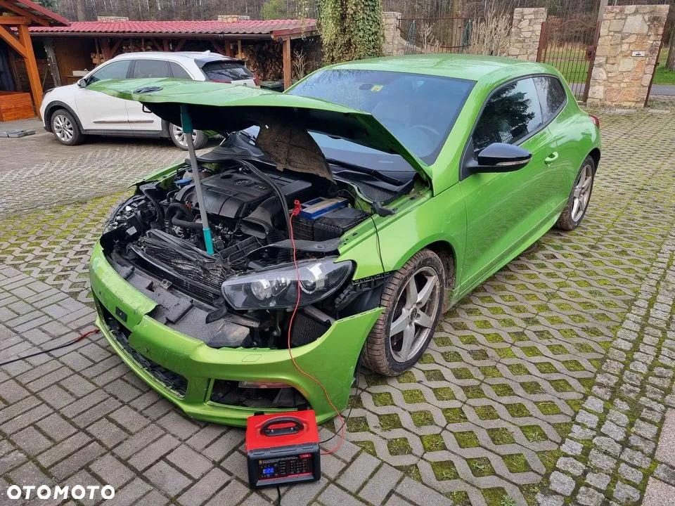 Volkswagen Scirocco 2.0 TSI R DSG - 10