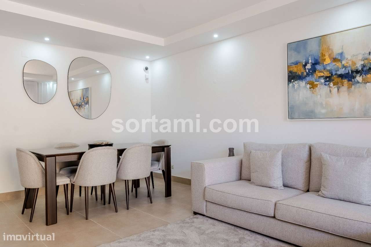 Moradia em Banda T2+1 Venda em Quarteira,Loulé-8