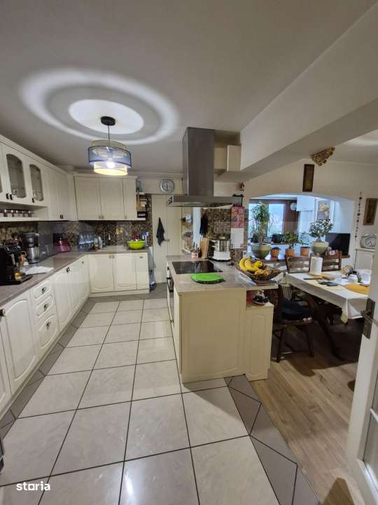 Apartament premium cu 4 camere, ultracentral – Design Personalizat - Imagine principală: 4/18