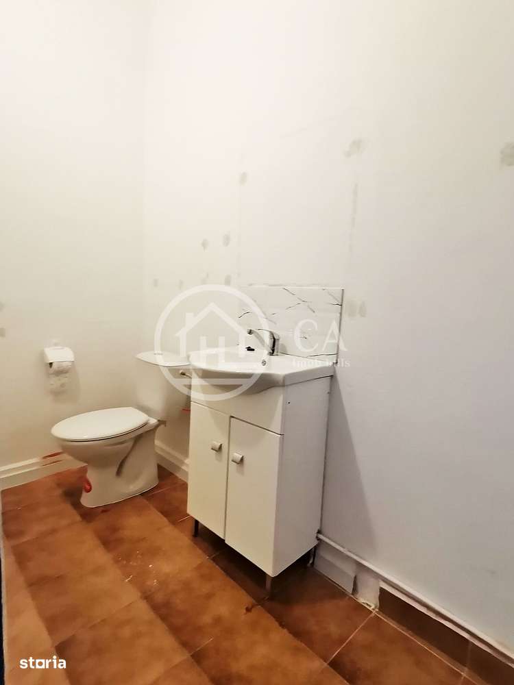 Spatiu comercial de inchiriat cu 1 camera Ultracentral, Oradea - Imagine principală: 4/6