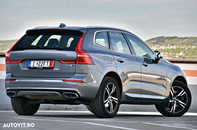 Volvo XC 60 D4 R-Design - 3