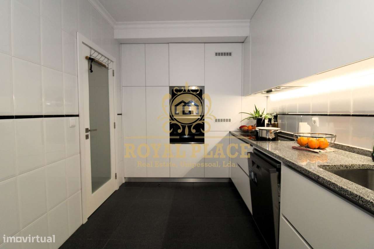 Apartamento T2 Urbanização Vila Areal - como NOVO-12