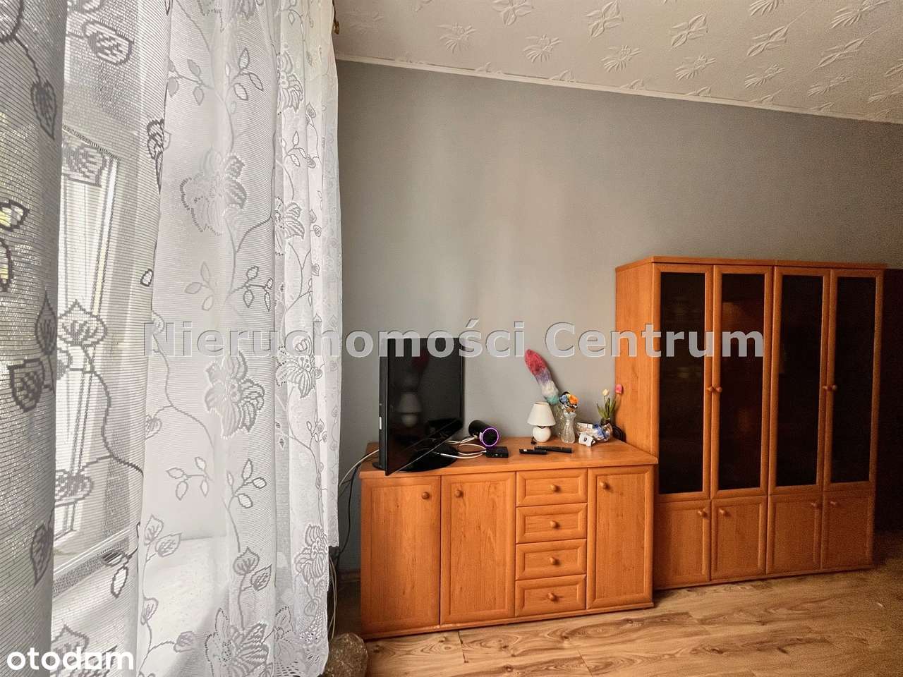 3 pokojowe mieszkanie na wysokim parterze w Śródmieściu-4