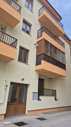 Apartamente noi, 3 camere, str. Al. Odobescu-2