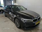 BMW Seria 5 520d AT - 2