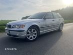 BMW Seria 3 320d - 24