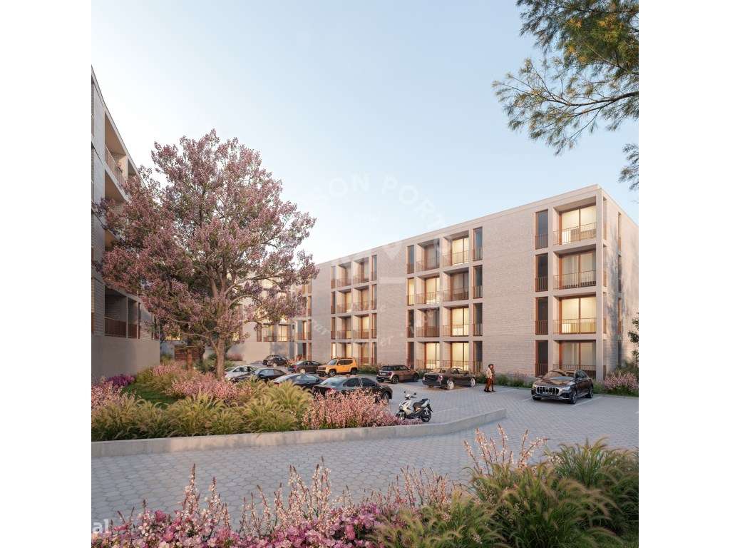 Apartamento T2 com Varanda e Lugar de Estacionamento próximo a Aven... - Grande imagem: 2/15