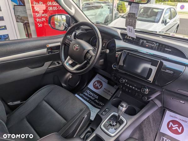 Toyota Hilux 2.4 D-4D Double Cab SR5 4x4 - 26