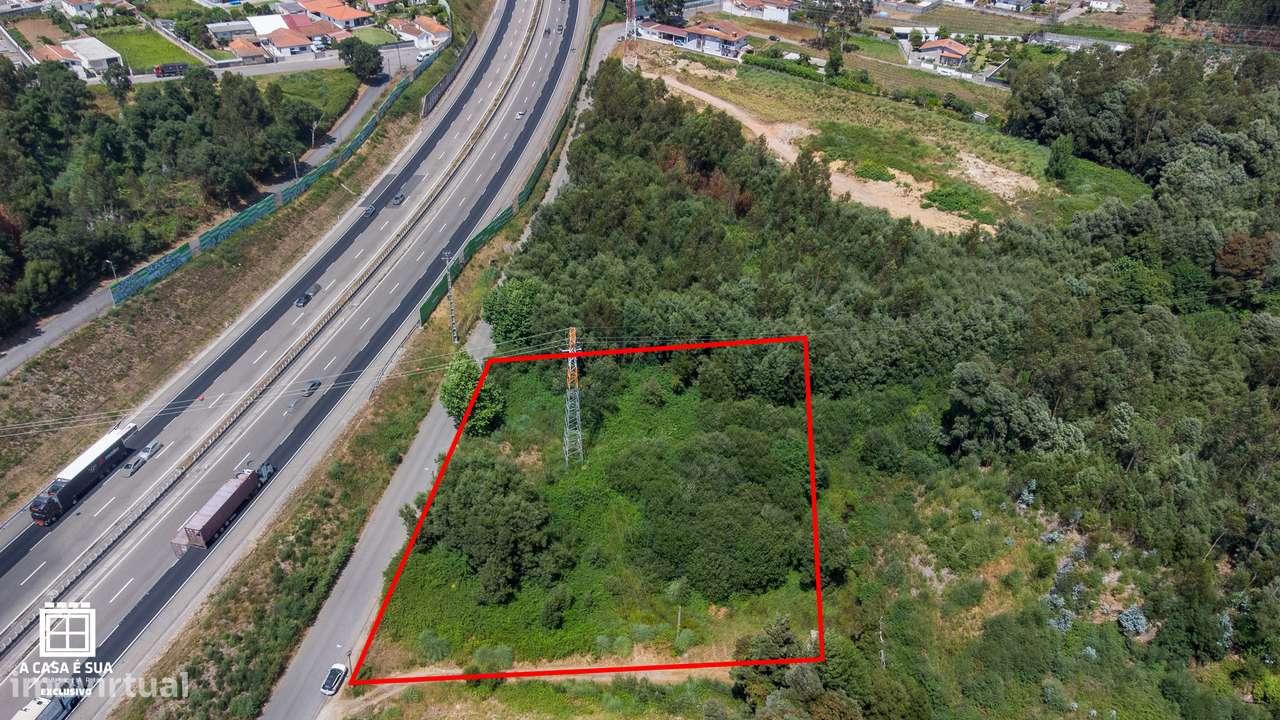 Terreno com 2.326 m2 em São João de Ver, St.ª M.ª Feira - Exclusivo - Grande imagem: 2/12