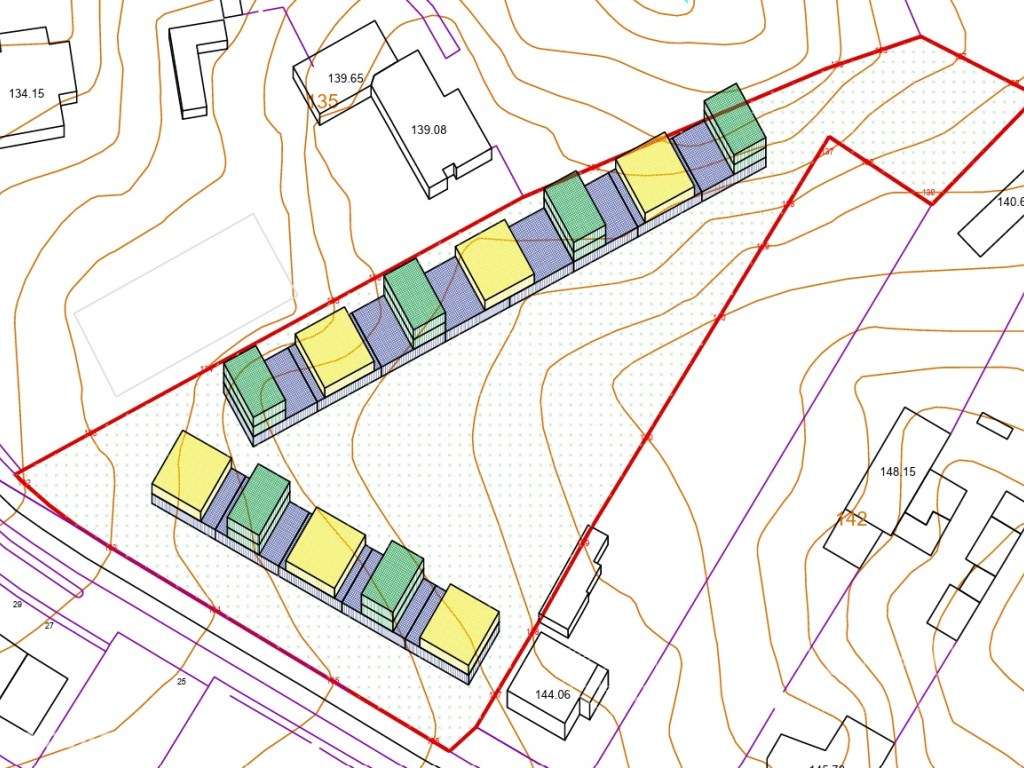 Terreno com cerca de 7700m2, bem localizado, no centro de Santa Mar...-1