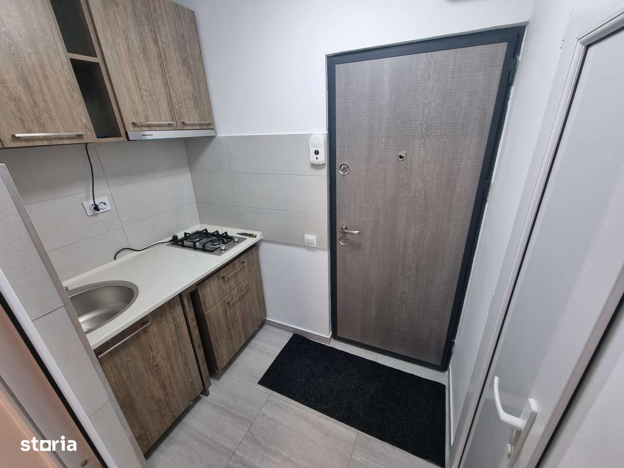 Garsoniera zona CET - Imagine principală: 4/5