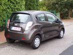 Chevrolet Spark 1.0 + - 15