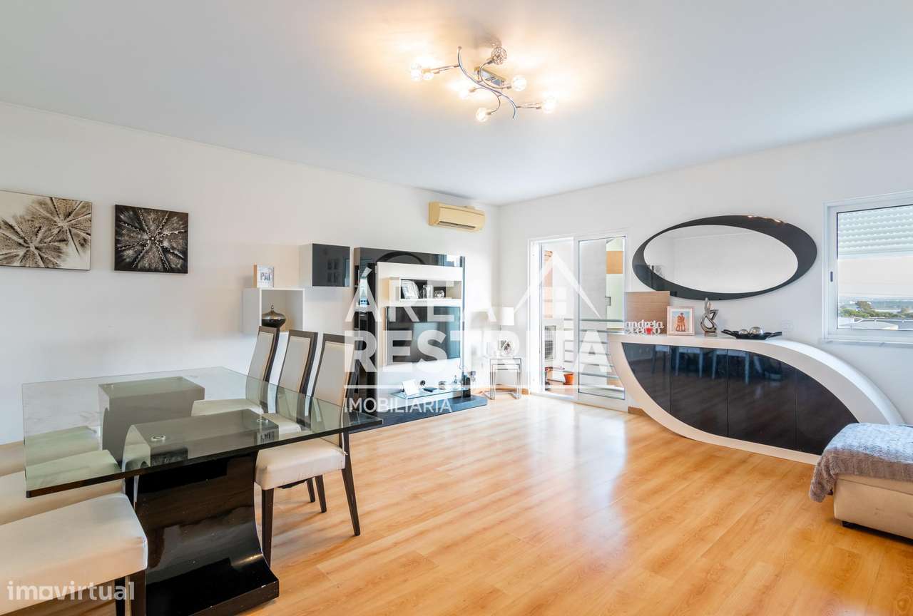 Apartamento T3 Premium no Barreiro com vista para o Rio-18