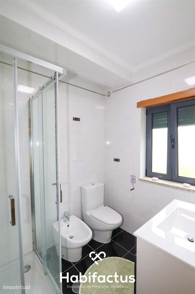 Moradia V4 Isolada com Jardim e Vista Panorâmica – Em Couto de Cima- V-15