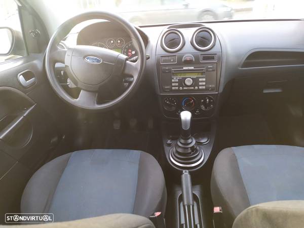 Ford Fiesta 1.4 TDCi Trend - 27