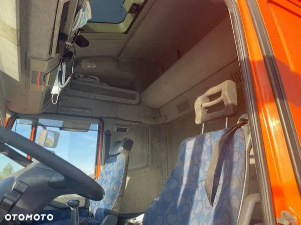 Iveco EUROCARGO plandeka uszkodzony silnik - 7