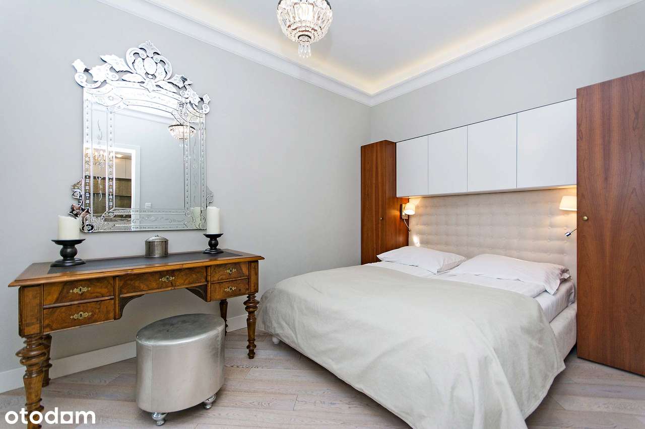 Widok na park. Pierwsza linia. Neptun Pak.-10