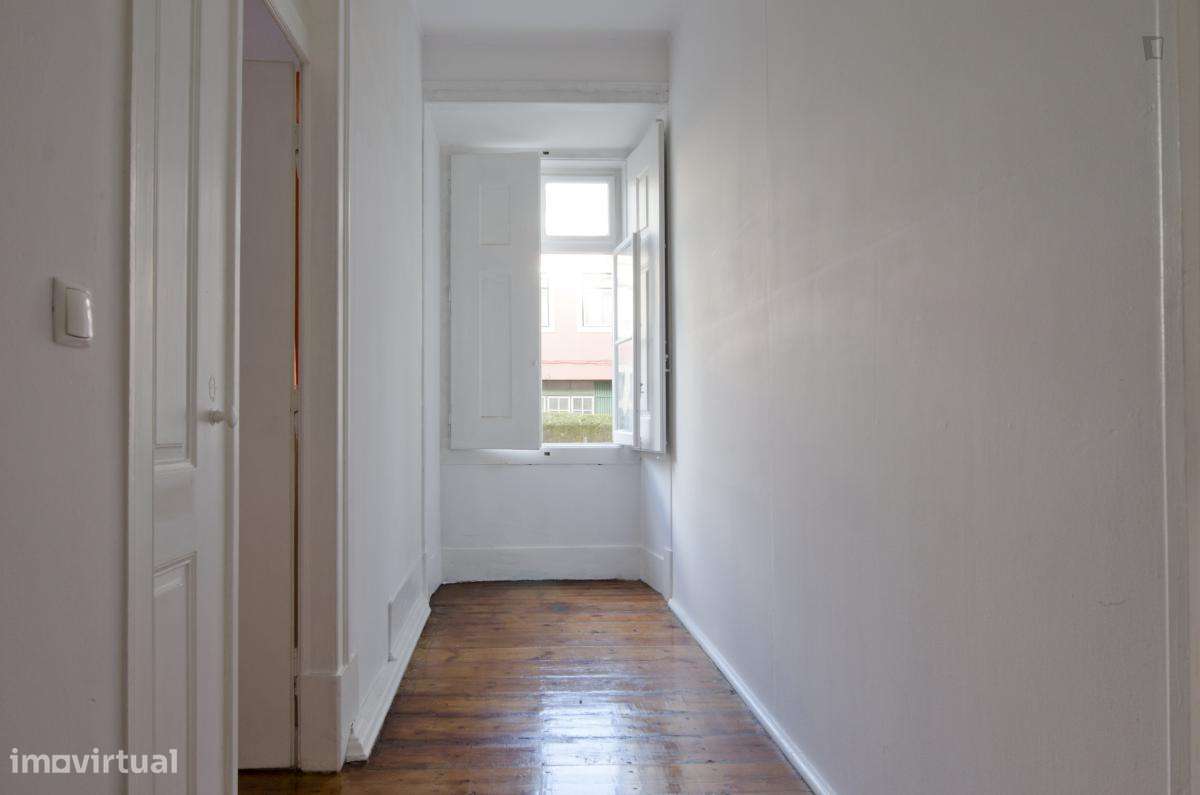 Quarto - localizado em Alcântara Lisbon - Grande imagem: 5/10