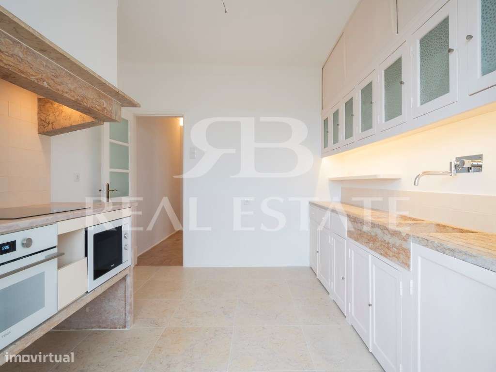 T2 RENOVADO / VISTA / na Penha de França - Centro de Lisboa - Grande imagem: 3/19