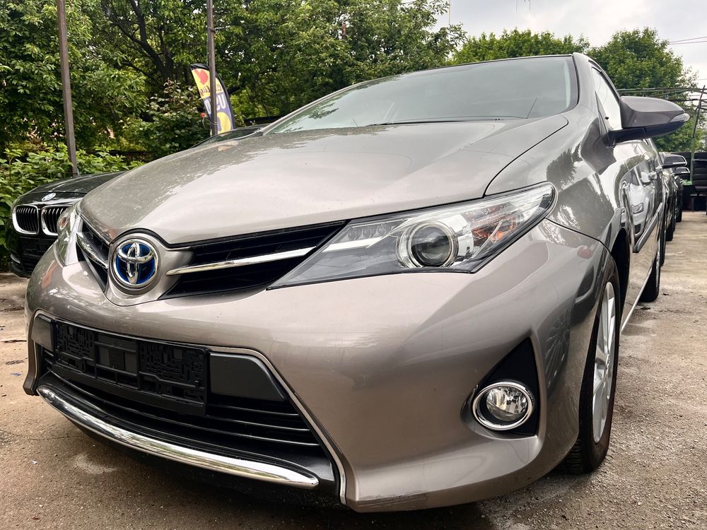 Toyota Auris II [2012 - 2018] 1.8 VVT-i Automatik Cool 2015