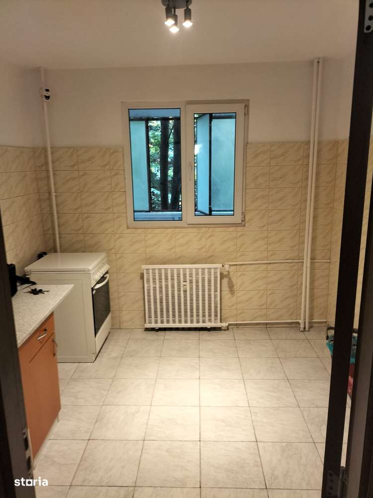 Apartament 3 Camere,Lacul TEI,Teiul Doamnei.bl.1984 2/8,DECOMANDAT-2