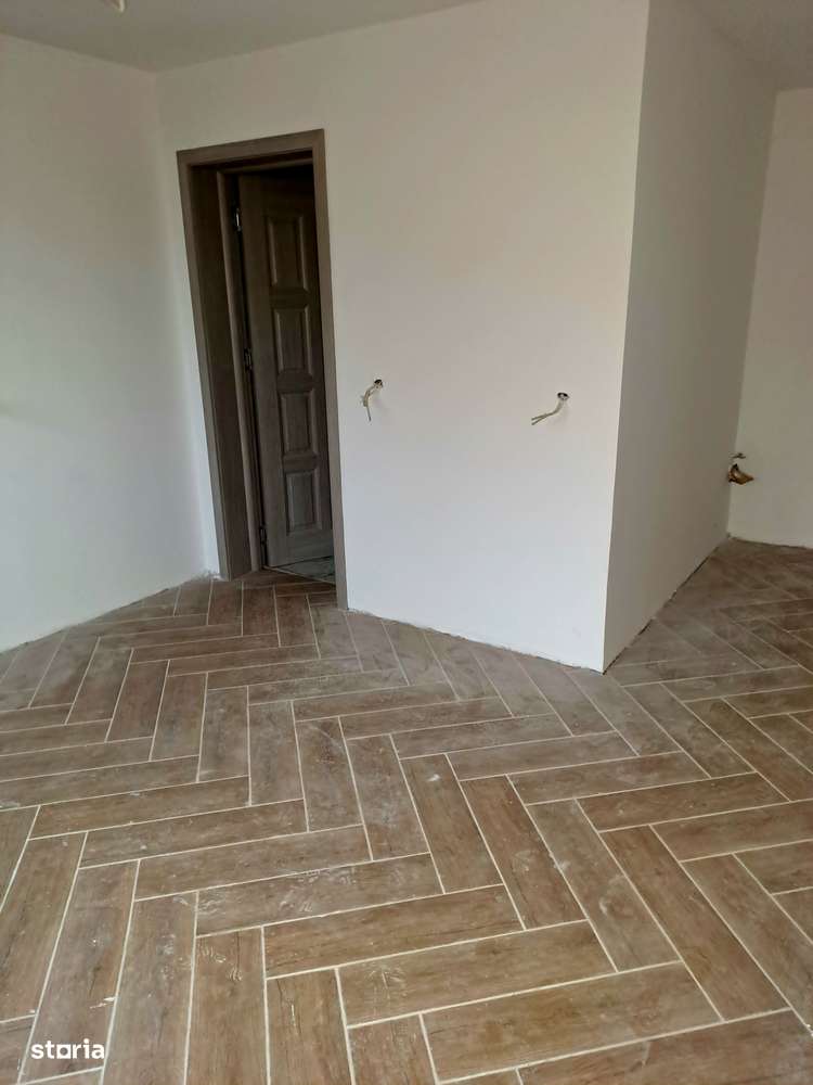 Construcție nouă,Ișalnița,1000 mp,3camere,buc,2bai,toate utilitățile - Imagine principală: 2/15