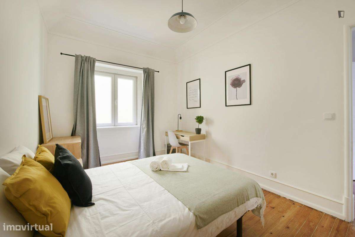 Quarto - localizado em Avenida da Liberdade Lisbon - Grande imagem: 4/8