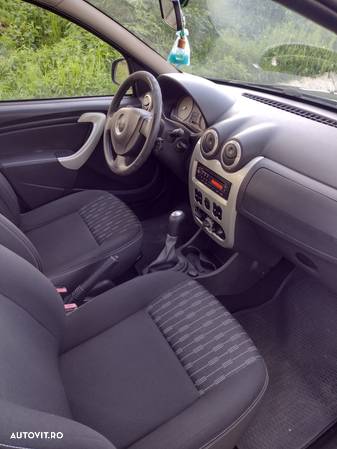 Dacia Sandero 1.2 16V Play! - 7
