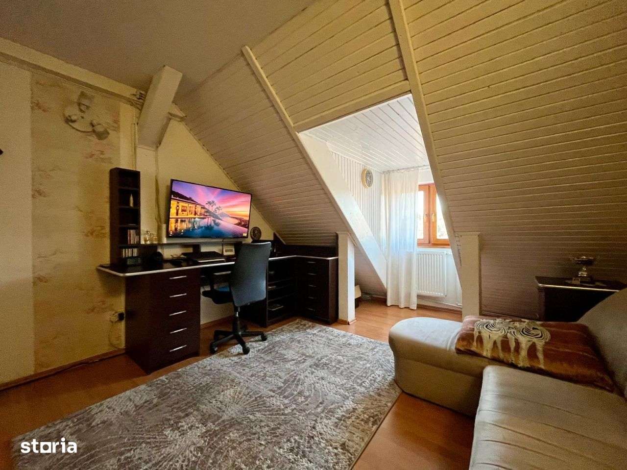 Proprietate la sub 1250 euro/mp-4